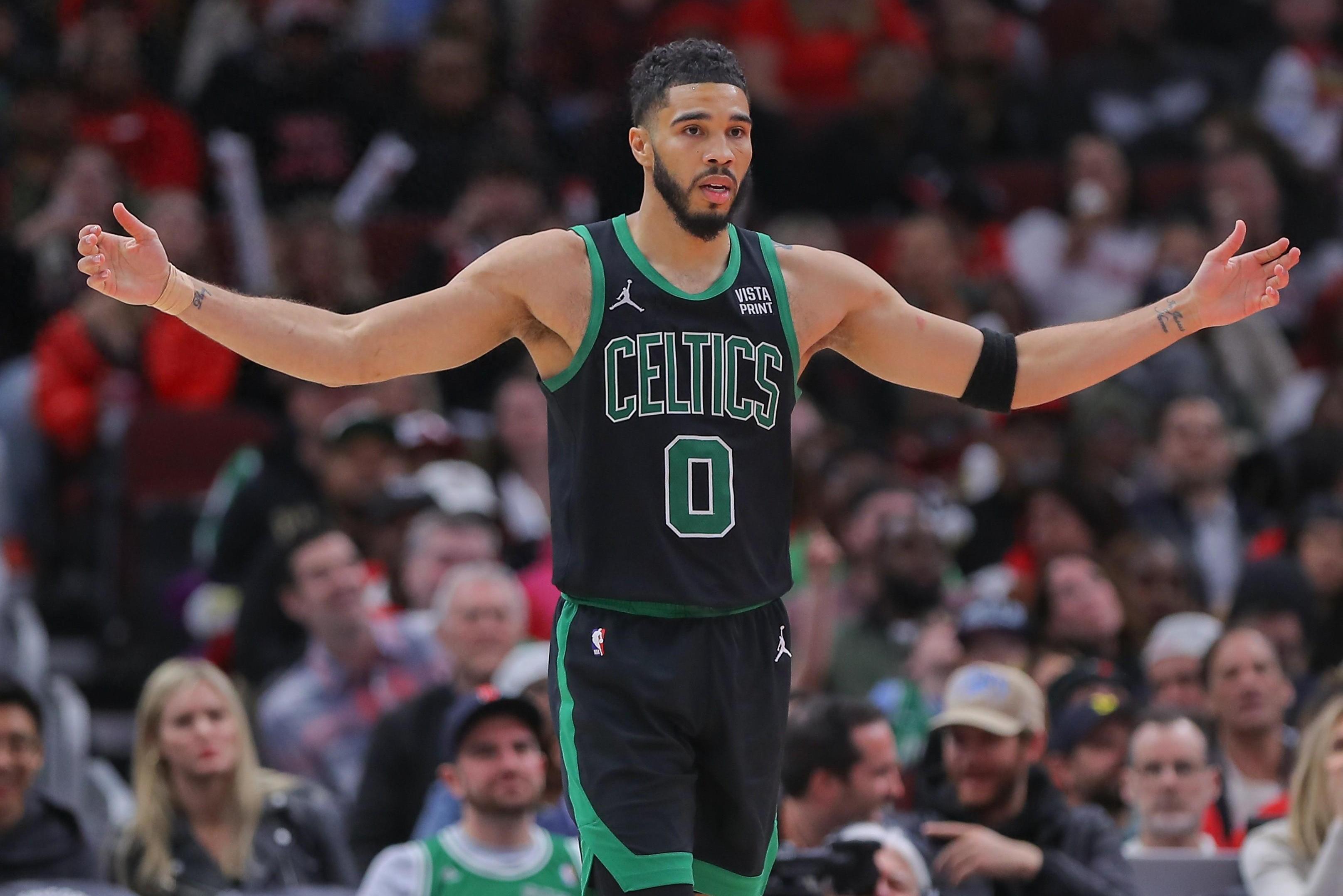 乐鱼娱乐-关于重要助攻首场状态出色，皇家马德里观众沸腾！，Scout重返赛场引发球迷热议的信息-乐鱼娱乐