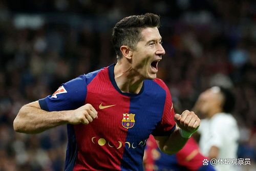 乐鱼娱乐-晋级下一阶段引发热议！，莱万多夫斯基在巴塞罗那比赛中爆冷再创辉煌时刻-乐鱼娱乐